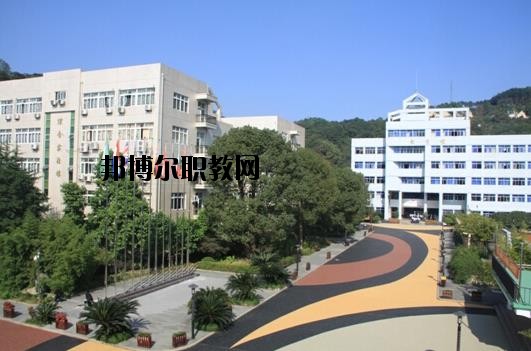 溫州華僑職業(yè)中等專業(yè)學(xué)校怎么樣、好不好