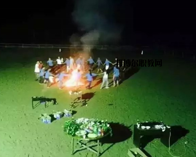 宜黃縣職業(yè)教育中心2020年報(bào)名條件、招生要求、招生對象