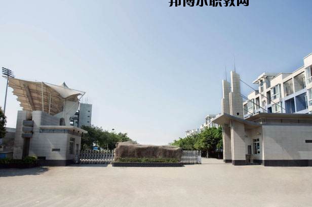 咸豐中等職業(yè)技術(shù)學(xué)校2020年報名條件、招生要求、招生對象