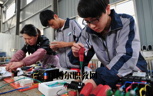 浙江商業(yè)技師學(xué)院報(bào)名條件2020年報(bào)名條件、招生要求、招生對(duì)象