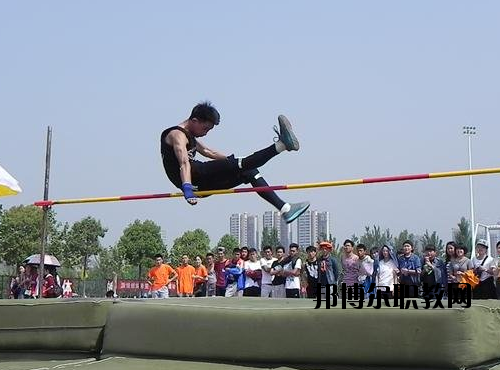 茂名衛(wèi)生學(xué)校2020年報(bào)名條件、招生要求、招生對(duì)象