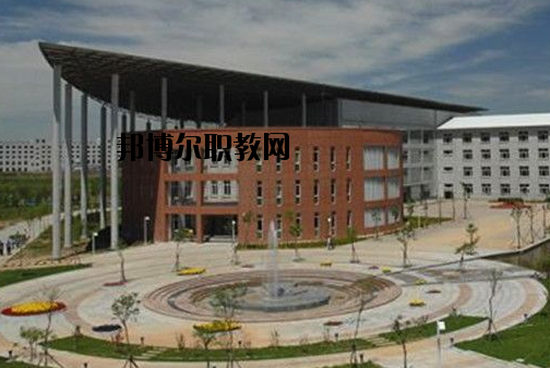 龍港第二職業(yè)學校2020年招生聯(lián)系辦電話