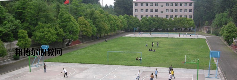 貴州省經濟學校2020年有哪些專業(yè)