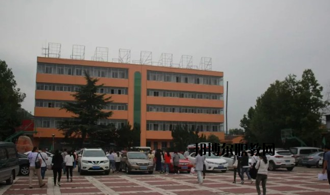 寶雞商貿(mào)交通職業(yè)學(xué)校怎么樣、好不好