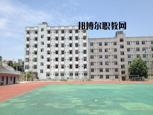 貴州省電子工業(yè)學(xué)校2020年報(bào)名條件、招生要求、招生對(duì)象