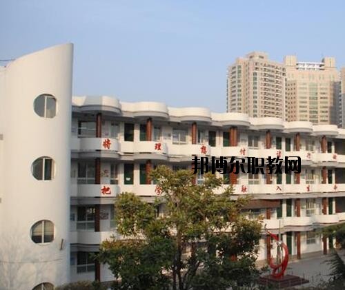 鄭州信息技術(shù)學(xué)校2021年報(bào)名條件、招生對象