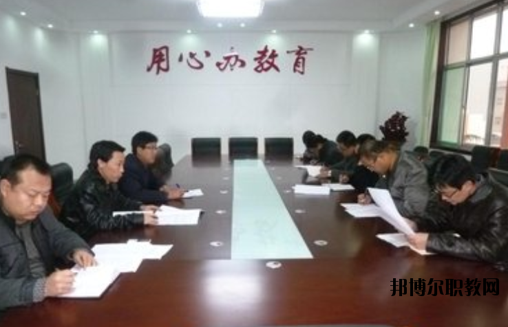 桐鄉(xiāng)綜合中專學(xué)校2020年報名條件、招生要求、招生對象