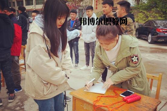 石家莊高級技工學(xué)校2020年報(bào)名條件、招生要求、招生對象