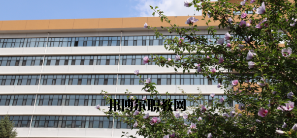 甘肅工業(yè)技師學(xué)院怎么樣、好不好