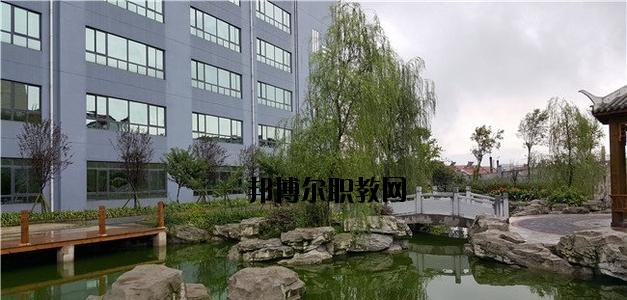 息烽縣職業(yè)技術(shù)學(xué)校2020年報(bào)名條件、招生要求