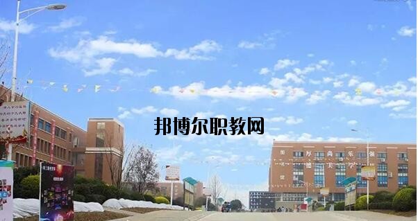 貴陽(yáng)振華藝術(shù)師范職校怎么樣、好不好