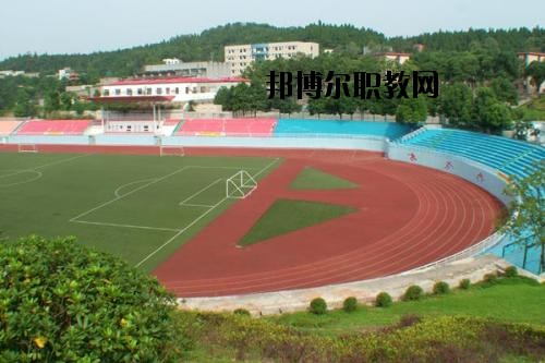 綿陽(yáng)農(nóng)業(yè)學(xué)校2020年招生辦聯(lián)系電話