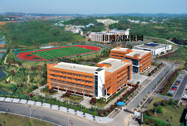 湖北三峽技師學(xué)院2020年報(bào)名條件、招生要求、招生對象