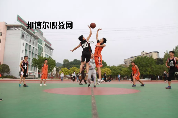 安遠中等專業(yè)學校2020年招生辦聯(lián)系電話