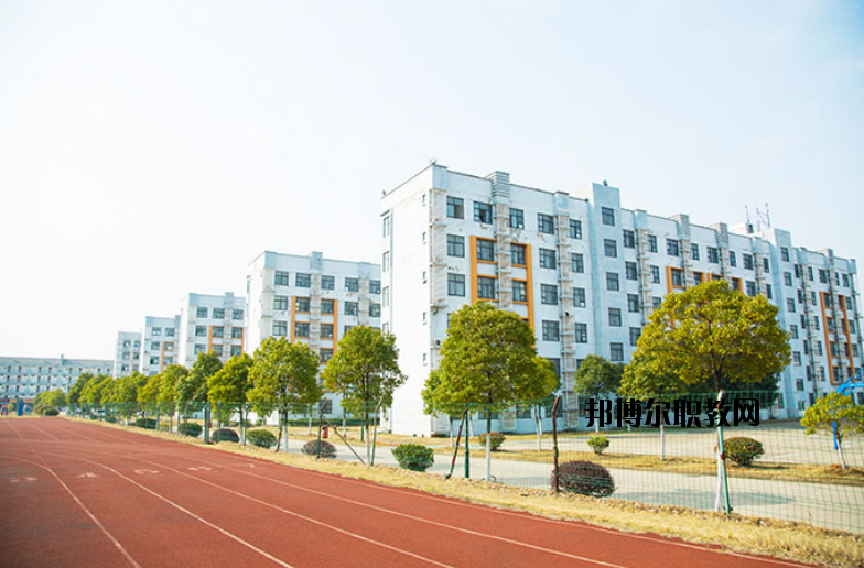 南昌運(yùn)輸職業(yè)技術(shù)學(xué)校怎么樣、好不好