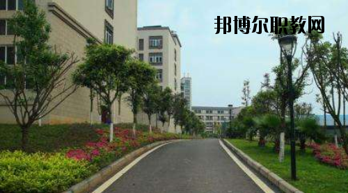 廣東江門(mén)中醫(yī)藥學(xué)校2020年招生辦聯(lián)系電話(huà)