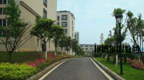 廣東江門中醫(yī)藥學(xué)校怎么樣、好不好