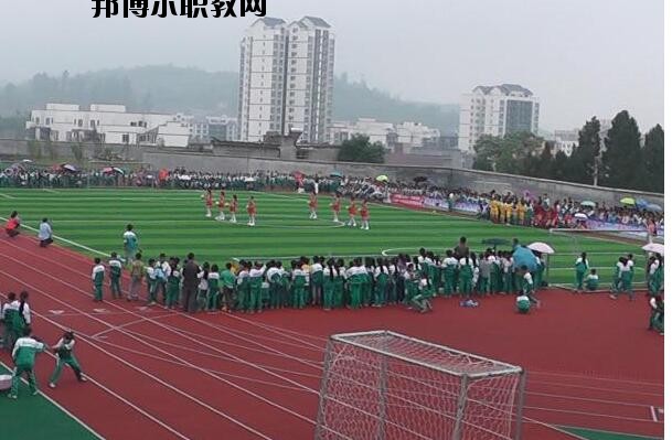 金沙第二職業(yè)技術(shù)高級中學(xué)2020年報名條件、招生要求、招生對象