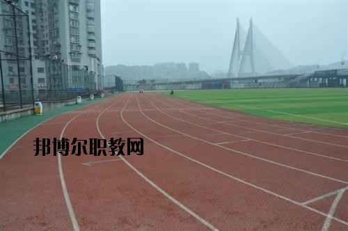 四川宜賓衛(wèi)生學(xué)校2020年招生辦聯(lián)系電話(huà)