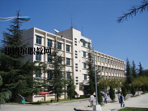 清鎮(zhèn)市衛(wèi)生職業(yè)技術(shù)學(xué)校2020年報(bào)名條件、招生要求、招生對象