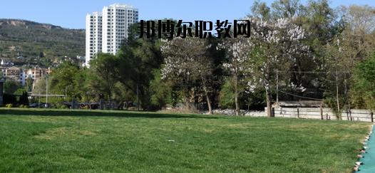 天水岷山技工學(xué)校2020年報(bào)名條件、招生要求、招生對(duì)象