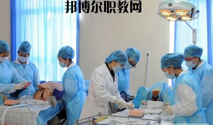 四川成都衛(wèi)生學(xué)校2020年報名條件、招生要求、招生對象