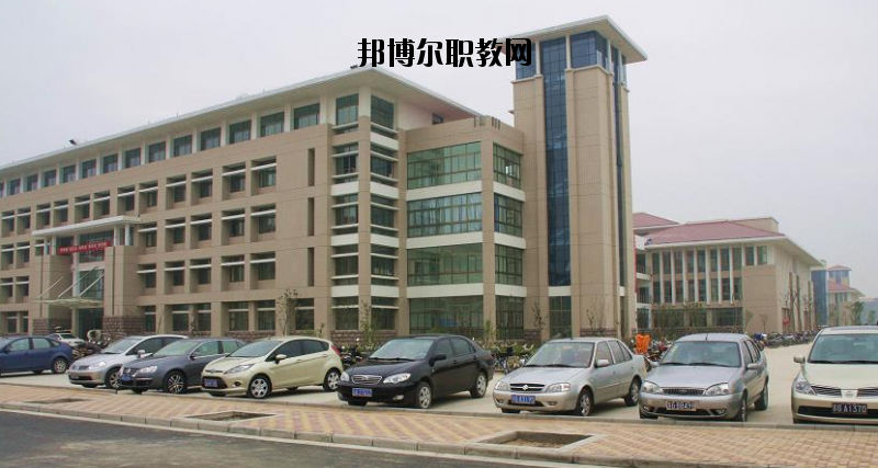 連云港師范高等?？茖W(xué)校2020年報名條件、招生要求、招生對象