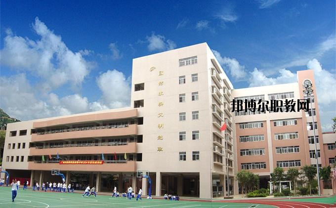 瀾滄縣職業(yè)高級中學怎么樣、好不好