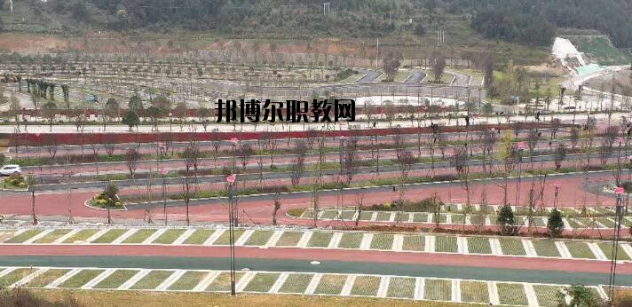 劍河中等職業(yè)技術(shù)學(xué)校2020年招生辦聯(lián)系電話(huà)