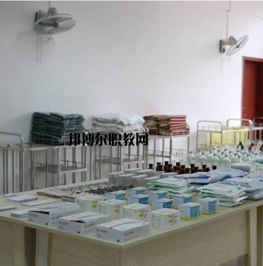 周口衛(wèi)生職業(yè)中等專業(yè)學(xué)校2021年報名條件、招生要求、招生對象