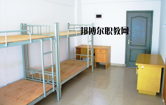 廣安第一職業(yè)高中學校2020年宿舍條件