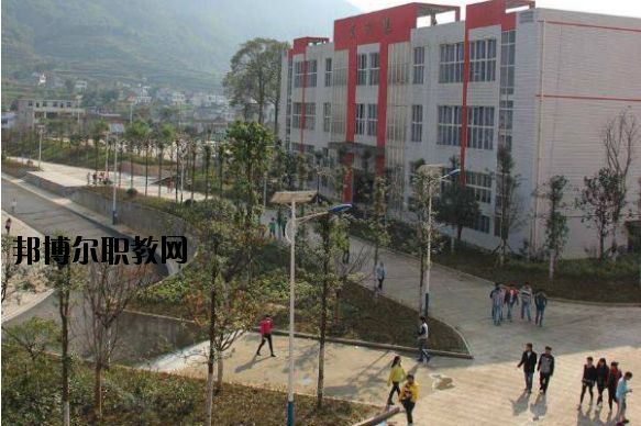 冕寧職業(yè)技術學校網站網址