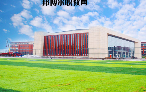 甘肅衛(wèi)生學(xué)校2020年學(xué)費(fèi)、收費(fèi)多少