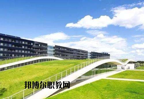 長陽職教中心怎么樣、好不好