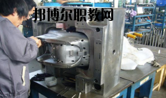 贛縣汽車職業(yè)技術學校2020年有哪些專業(yè)