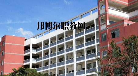 玉林華港中等職業(yè)技術(shù)學(xué)校2020年報名條件、招生要求、招生對象 