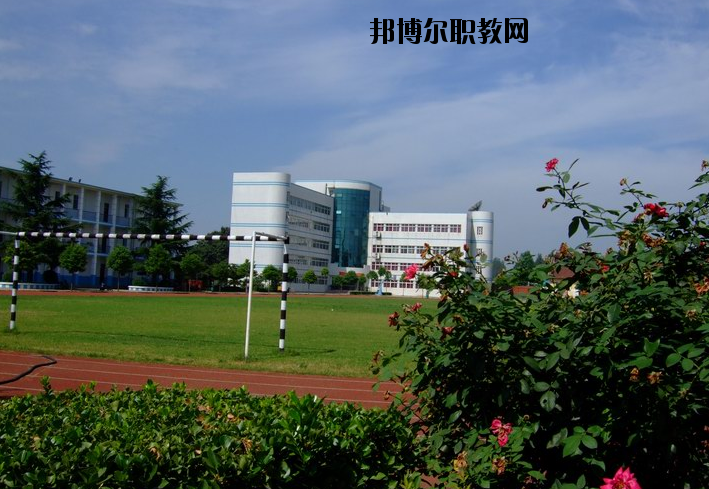 南陽(yáng)建筑工程學(xué)校2021年報(bào)名條件、招生要求、招生對(duì)象