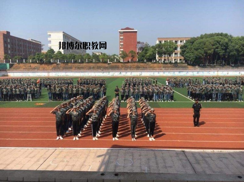 輝縣市第一職業(yè)中等專業(yè)學校2021年學費、收費多少