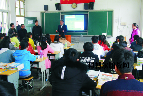 阜陽理工學(xué)校2020年報名條件、招生要求、招生對象