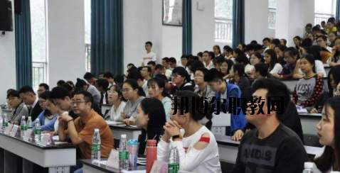 來賓衛(wèi)生學(xué)校怎么樣、好不好