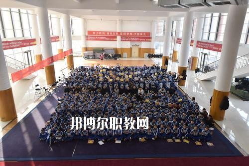 許昌體育運(yùn)動學(xué)校2021年報(bào)名條件、招生要求、招生對象