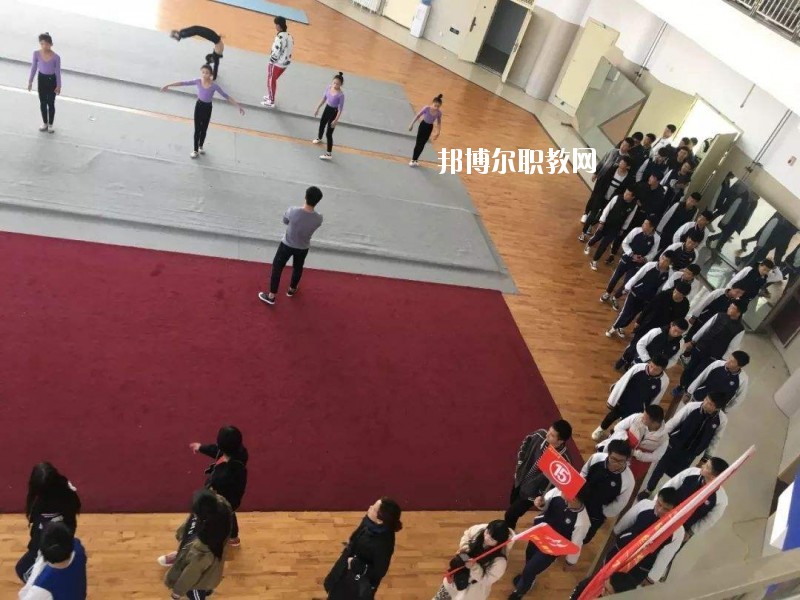 濮陽(yáng)雜技藝術(shù)學(xué)校2021年學(xué)費(fèi)、收費(fèi)多少