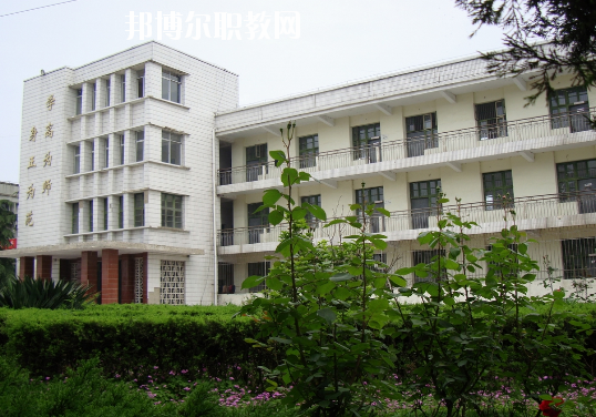 安徽霍邱師范學校2020年報名條件、招生要求、招生對象