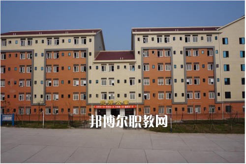 瀘州交通技工學(xué)校2020年報(bào)名條件、招生要求、招生對(duì)象