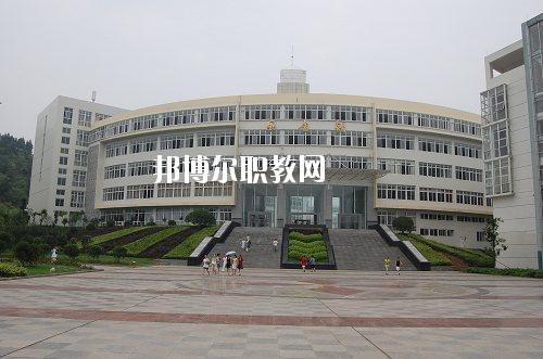 四川建筑技工學校2020年報名條件、招生要求、招生對象
