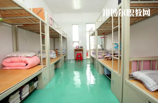 廉江衛(wèi)生職業(yè)技術(shù)學校2020年宿舍條件