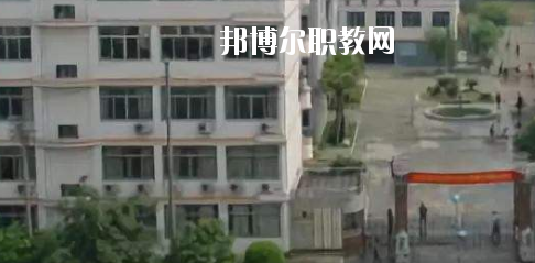 南寧財貿(mào)管理學校2020年招生辦聯(lián)系電話