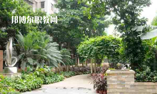 廣州市貿易職業(yè)高級中學2020年宿舍條件