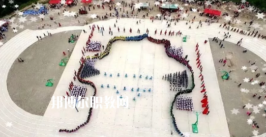 禮縣白河農(nóng)業(yè)中學2020年學費、收費多少