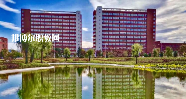 平?jīng)鲶w育運(yùn)動學(xué)校2020年報(bào)名條件、招生要求、招生對象